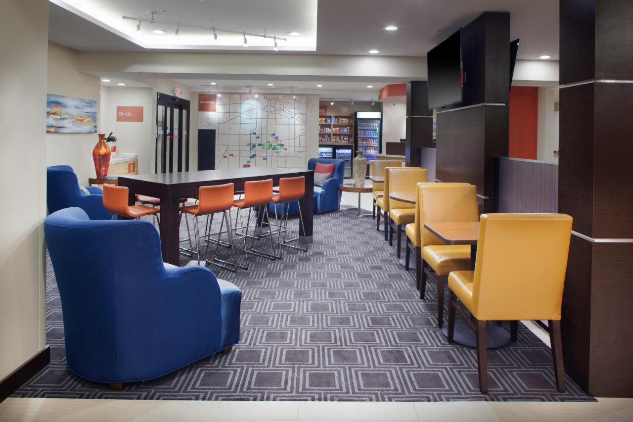 Towneplace Suites By Marriottdetroit Canton Exterior photo